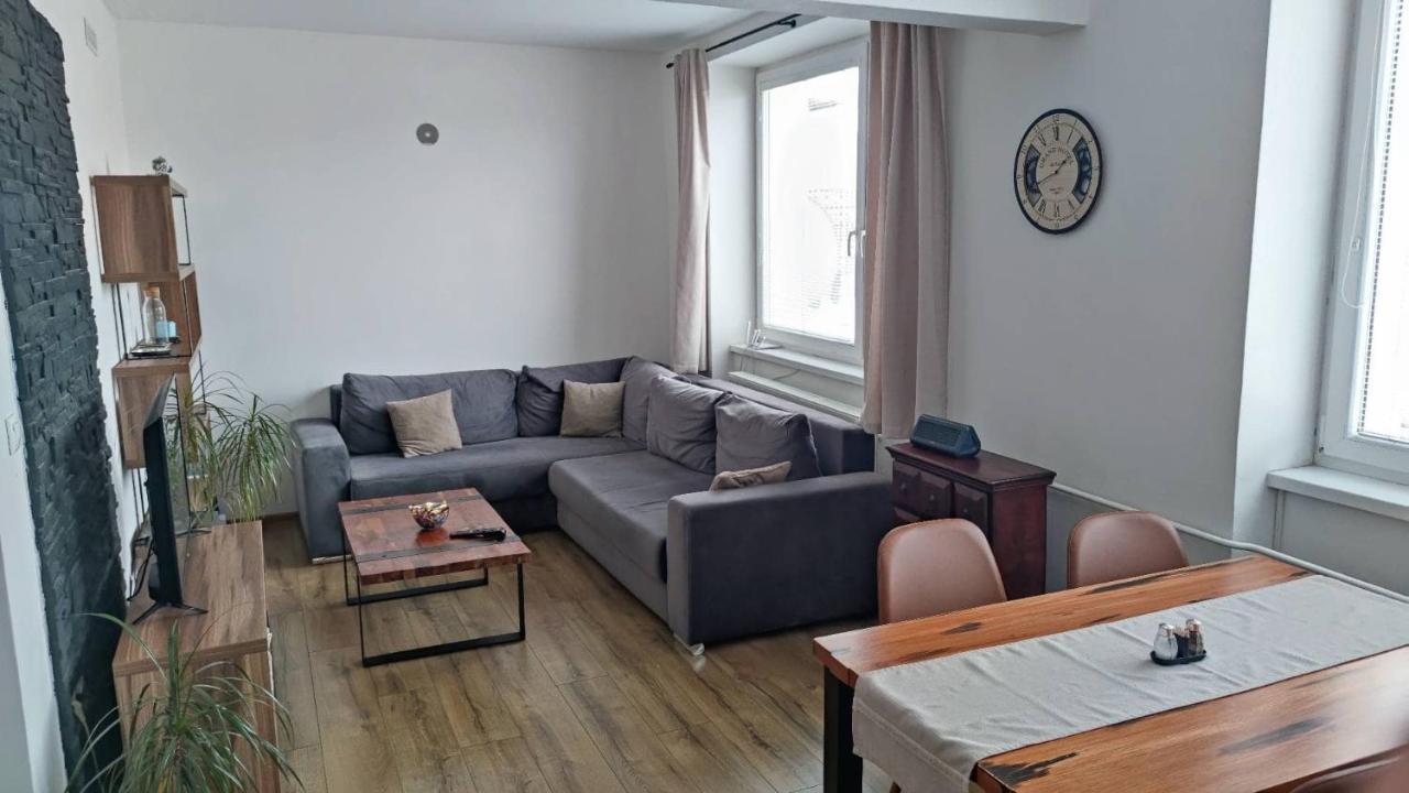 Moderny Apartman S Krbom A Klimatizaciou Presov Ngoại thất bức ảnh