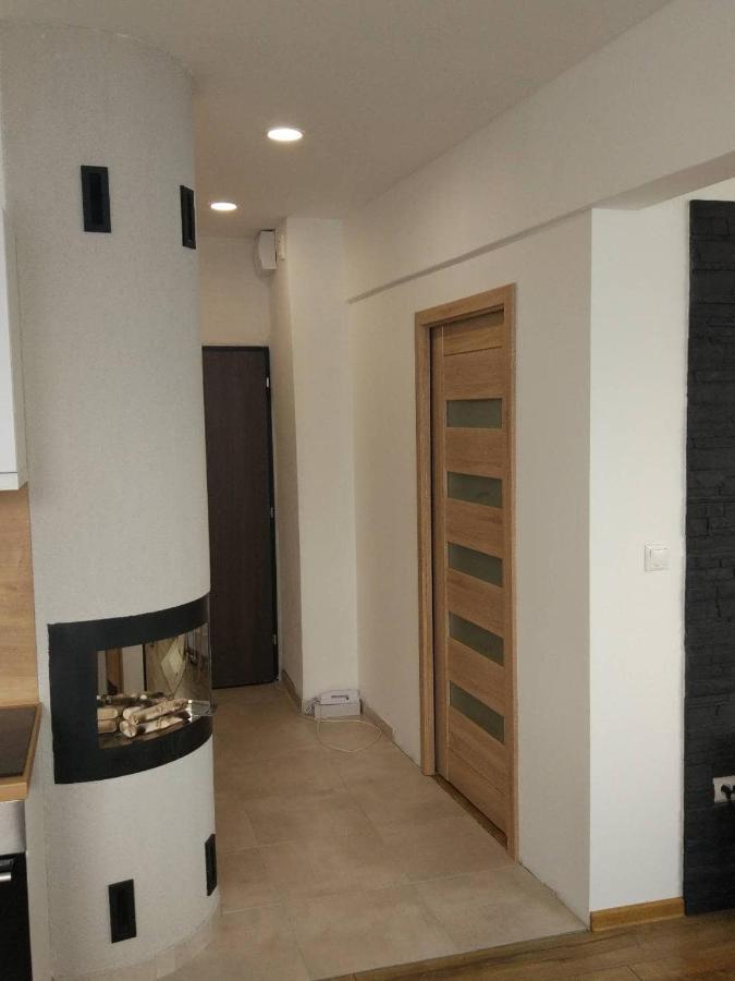 Moderny Apartman S Krbom A Klimatizaciou Presov Ngoại thất bức ảnh